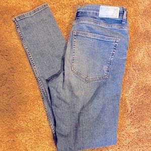 Size 30/32 H&M skinny jeans